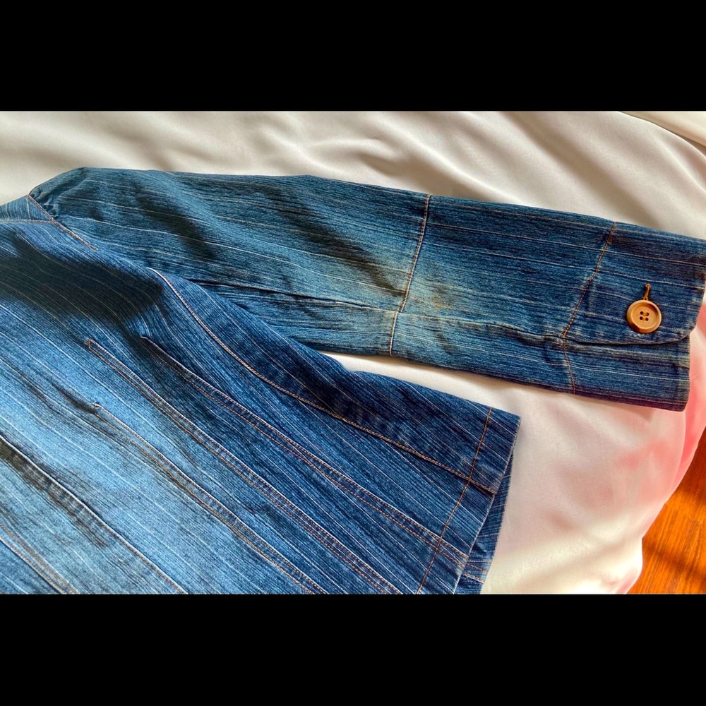 Jean jacket - Picture 12 of 15